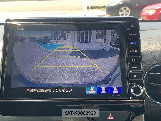Honda N-WGN 2019-08 8209423-4