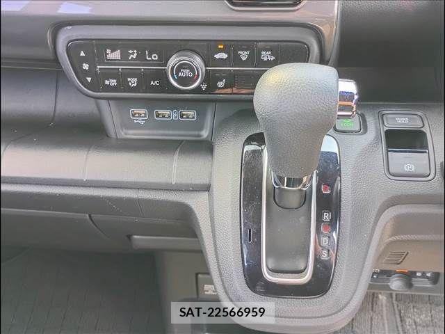 Honda N-WGN 2021-07 8209422-13
