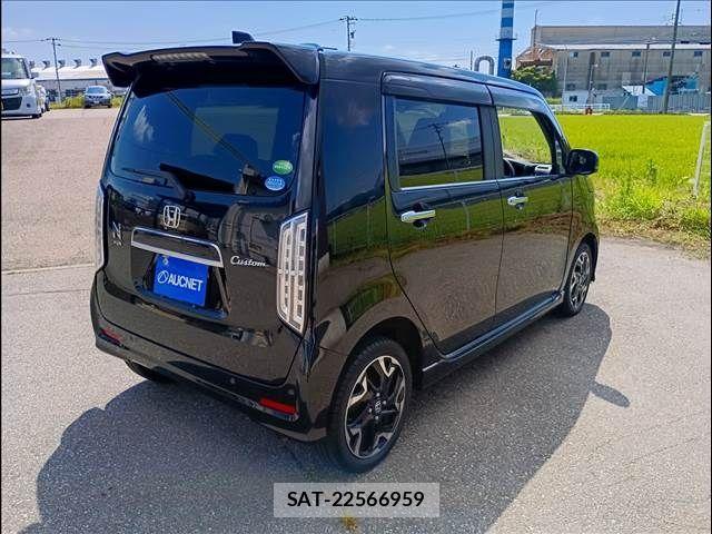 Honda N-WGN 2021-07 8209422-2