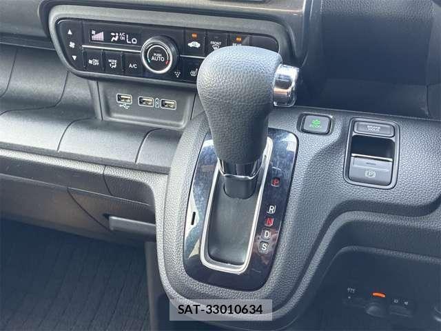 Honda N-WGN 2021-07 8209421-29