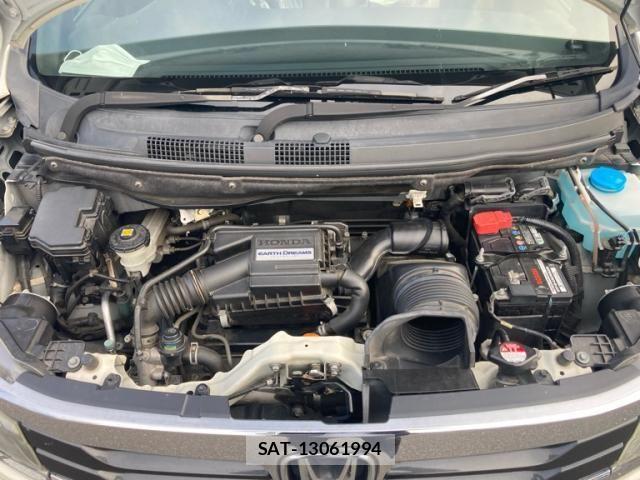 Honda N-WGN 2017-08 8372010-7