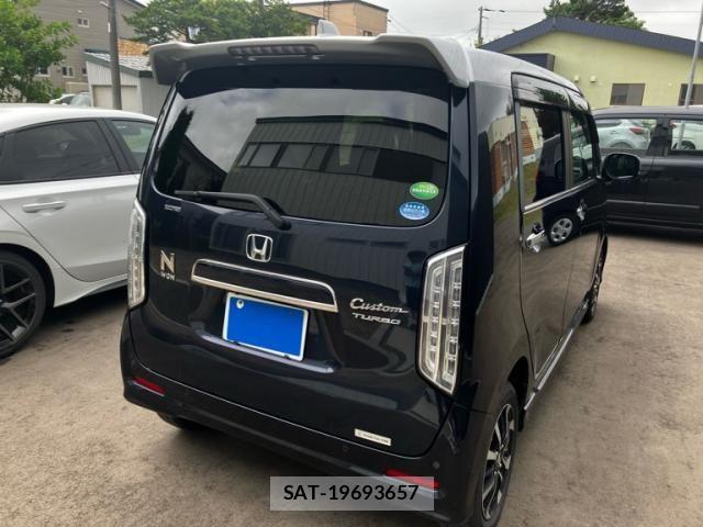 Honda N-WGN 2019-08 8414218-3