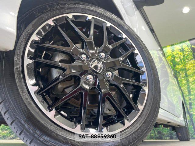 Honda N-WGN 2023-10 8563104-12