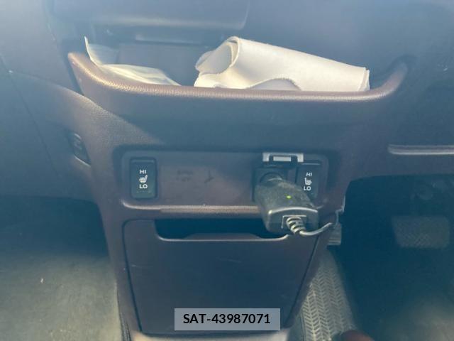 Honda N-WGN 2016-02 8745058-19