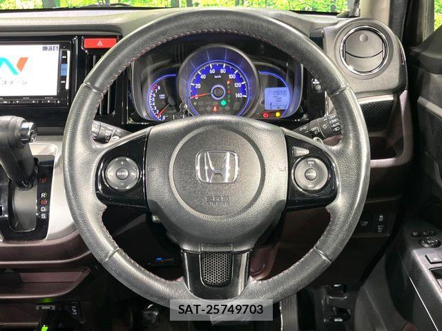 Honda N-WGN 2015-06 8850289-11