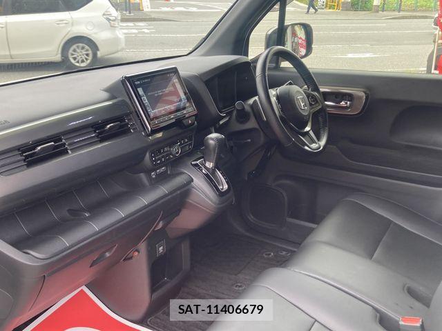 Honda N-WGN 2024-05 8881437-17