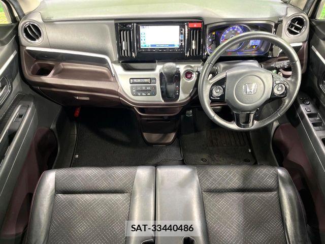Honda N-WGN 2014-04 8884135-2
