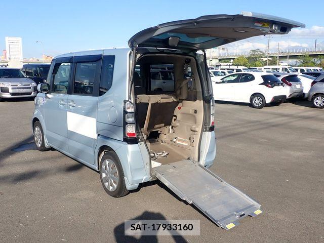 Honda N BOX 2013-10 7217041-0