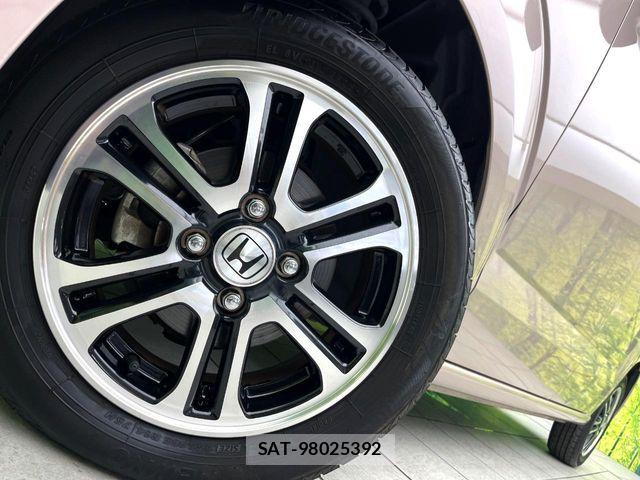 Honda N BOX 2013-06 7222757-12