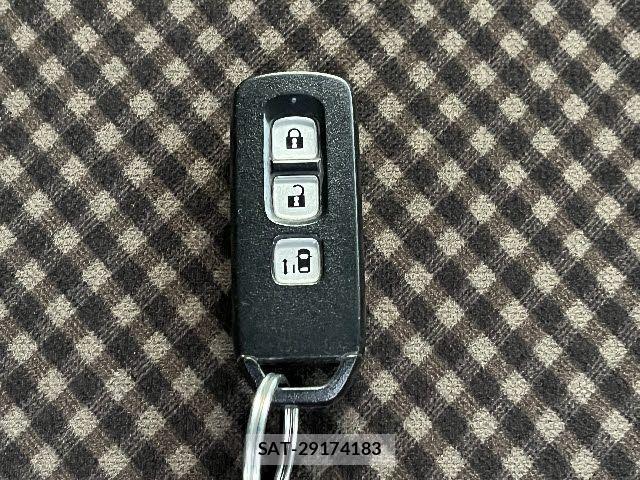 Honda N BOX 2012-09 7271369-25