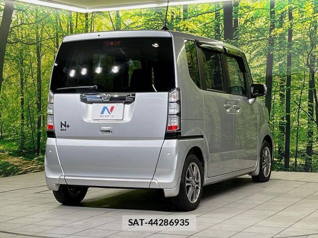 Honda N BOX 2014-09 7456326-16
