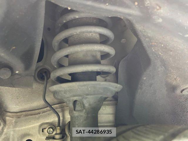 Honda N BOX 2014-09 7456326-19