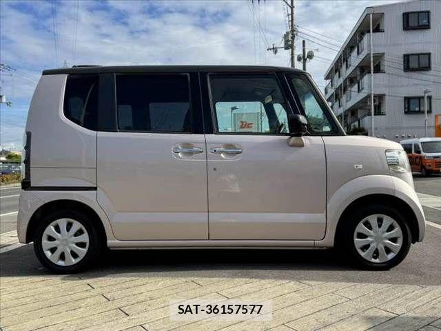 Honda N BOX 2013-03 7501892-11