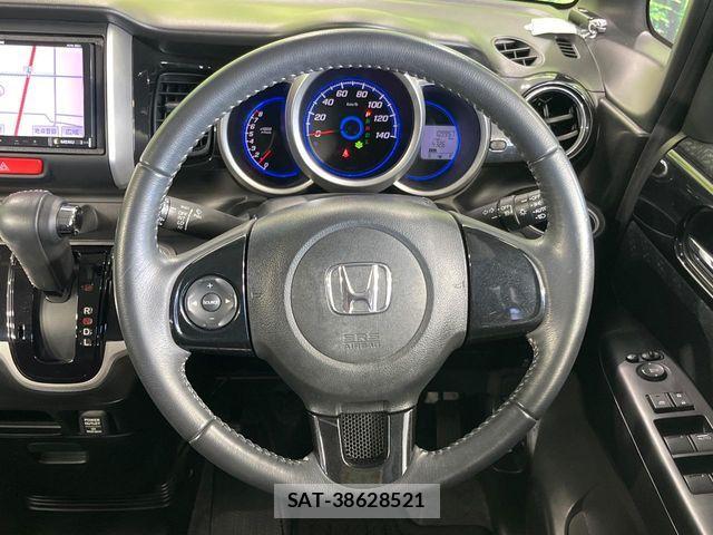 Honda N BOX 2013-06 8074916-11