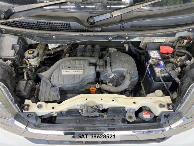 Honda N BOX 2013-06 8074916-18