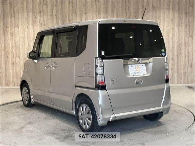 Honda N BOX 2013-10 8158907-17