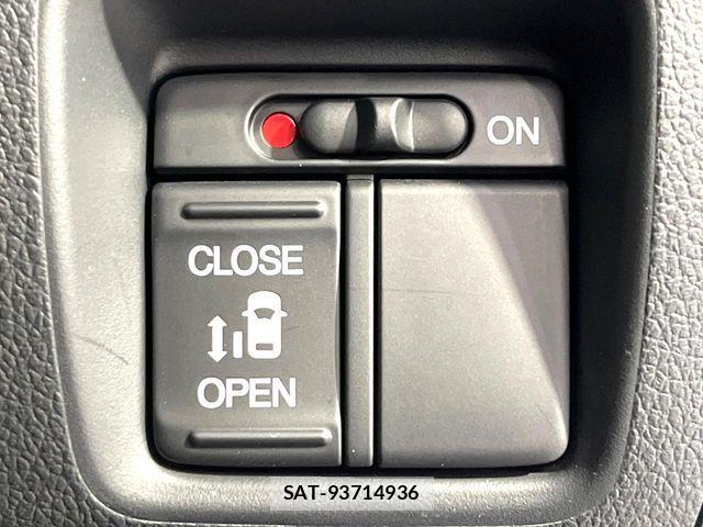 Honda N BOX 2012-09 8438583-4