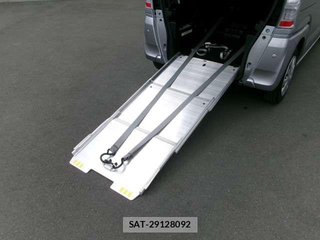 Honda N BOX 2017-07 8666646-4