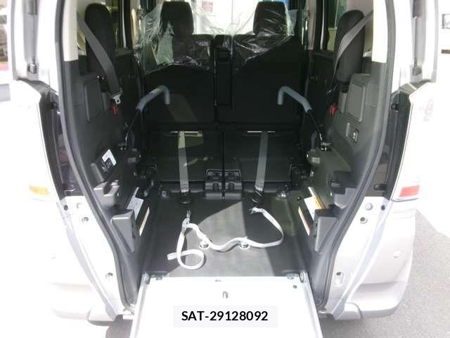Honda N BOX 2017-07 8666646-8