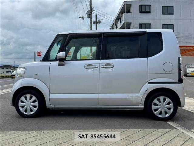 Honda N BOX 2014-01 8744737-10