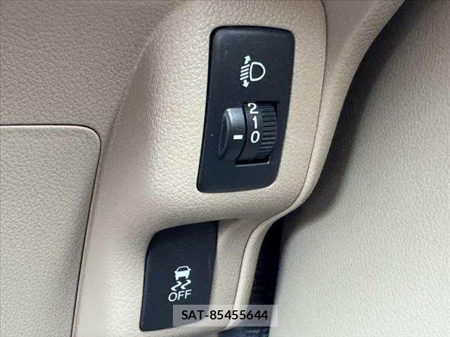 Honda N BOX 2014-01 8744737-25