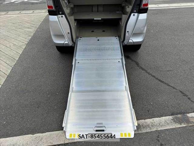 Honda N BOX 2014-01 8744737-2