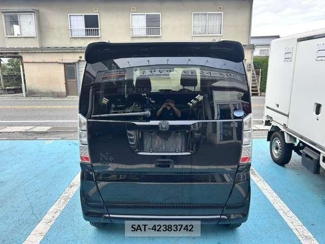 Honda N BOX 2013-08 8881191-4