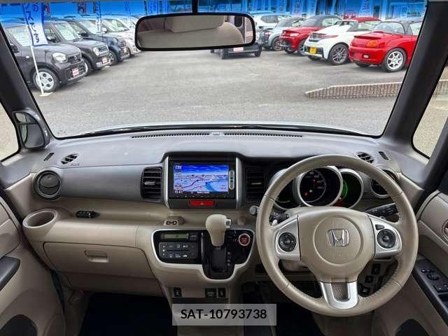 Honda N BOX 2015-03 7328904-1