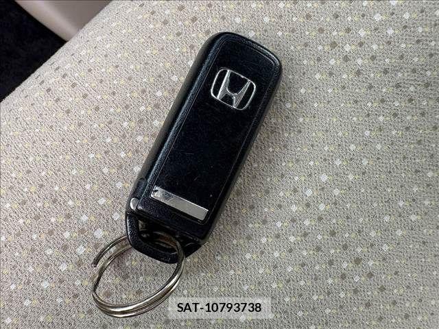 Honda N BOX 2015-03 7328904-19