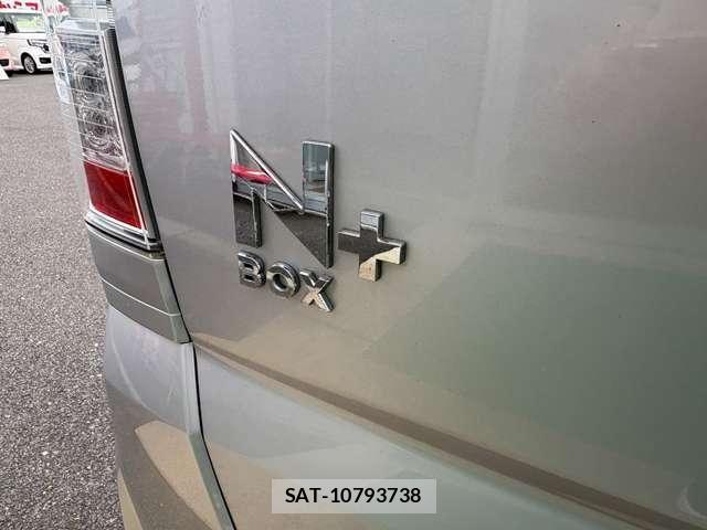 Honda N BOX 2015-03 7328904-29