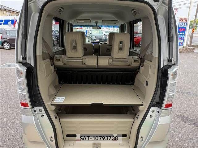 Honda N BOX 2015-03 7328904-8