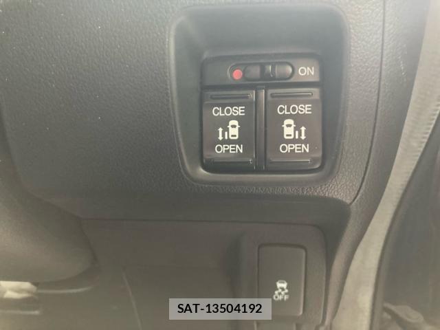 Honda N BOX 2013-08 8209139-25