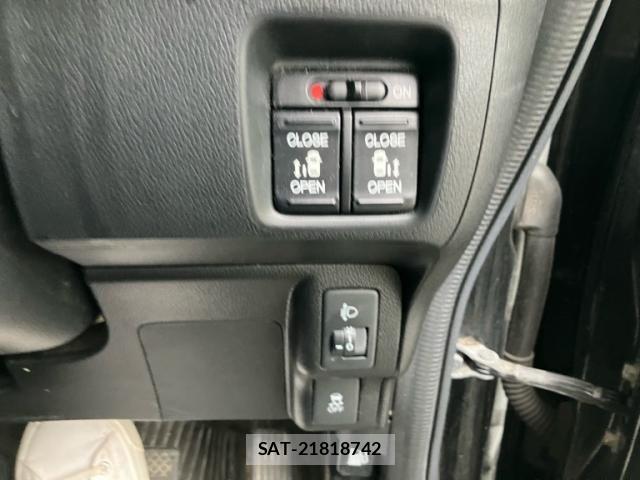 Honda N BOX 2013-10 8355203-15