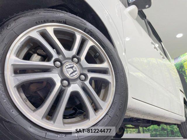 Honda N BOX 2013-12 8881192-13