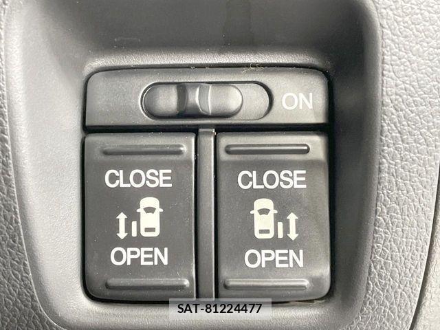 Honda N BOX 2013-12 8881192-3