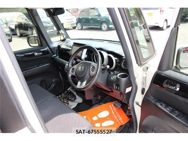 Honda N BOX 2015-11 6716889-22