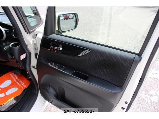 Honda N BOX 2015-11 6716889-23