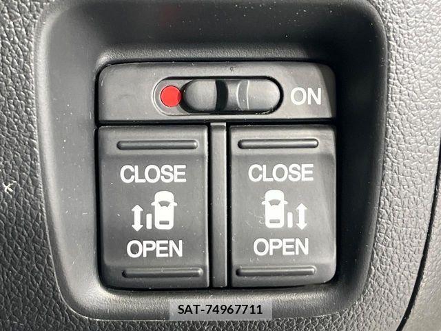 Honda N BOX 2015-11 7787663-3