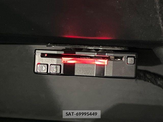 Honda N BOX 2015-08 8438589-6