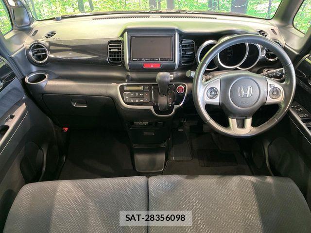 Honda N BOX 2012-11 8458084-1