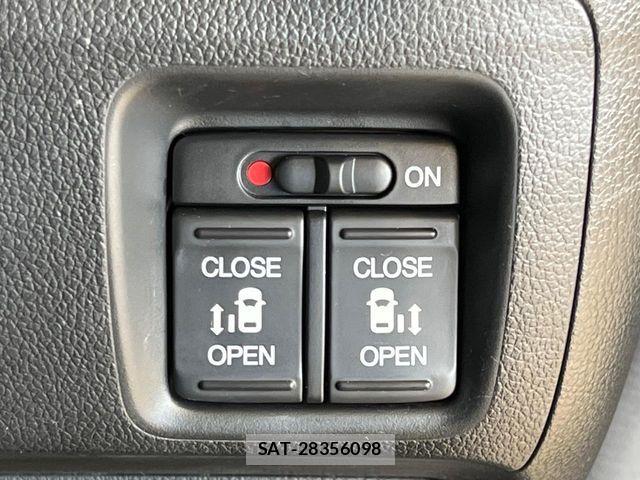 Honda N BOX 2012-11 8458084-4