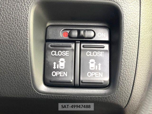 Honda N BOX 2013-07 8881193-4