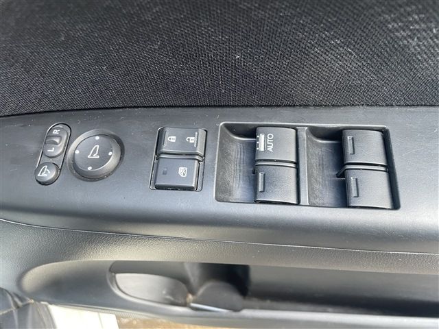 Honda N BOX 2014-06 4242545-16