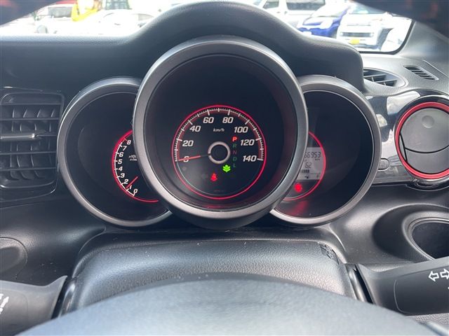 Honda N BOX 2014-06 4242545-20