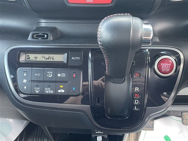 Honda N BOX 2014-06 4242545-25