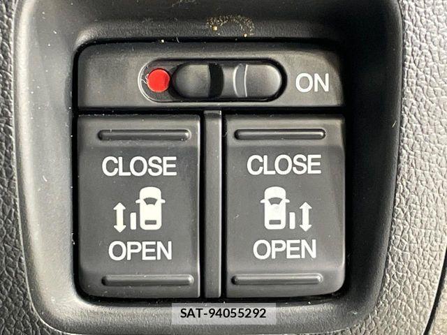 Honda N BOX 2013-05 6816241-2