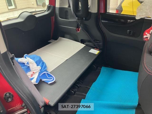 Honda N BOX 2014-08 7359031-11