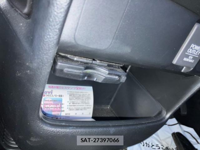 Honda N BOX 2014-08 7359031-22