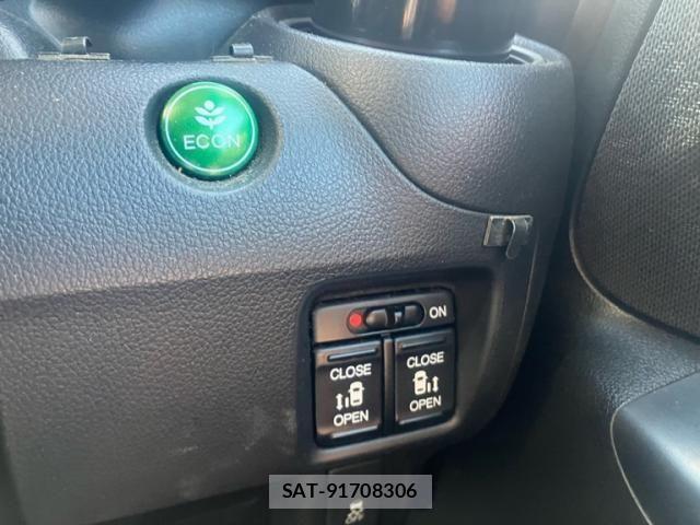 Honda N BOX 2013-09 7787667-23