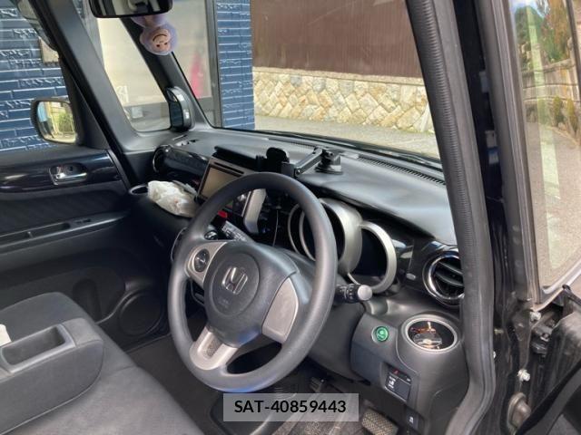Honda N BOX 2013-09 8830796-11